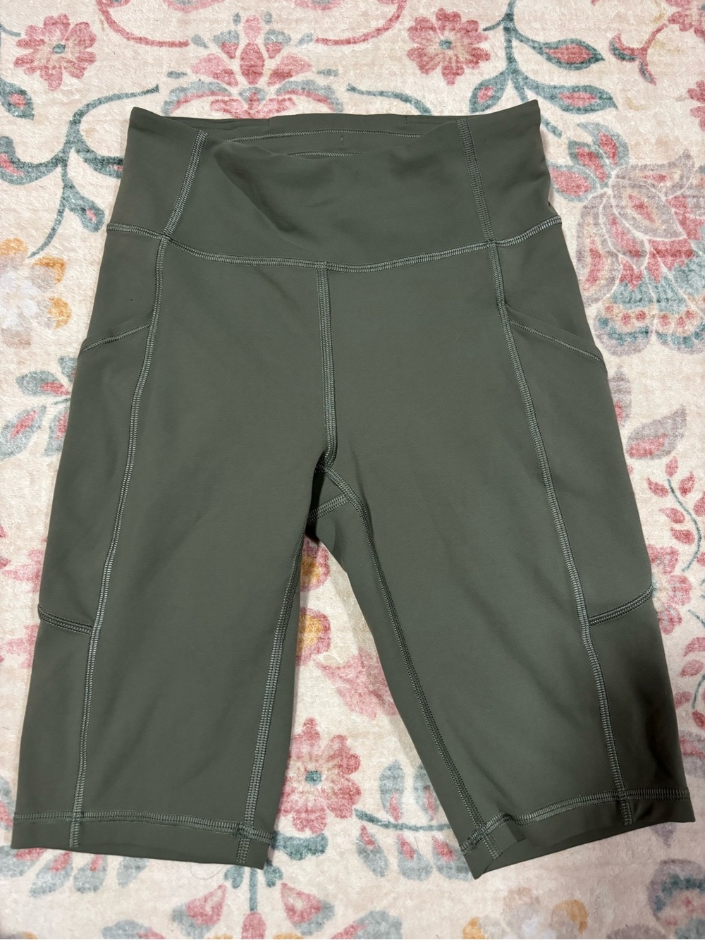 lululemon athletica wonder train high rise shorts 6”